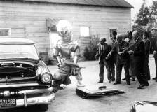©1954 Dudley Pictures Corporation - Tobor the Great (Tobor the Great)