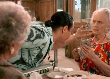 ©1987 Amblin Entertainment - Miracle sur la 8ème rue (*batteries not included)