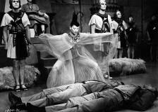 ©1956 Universal Pictures - Le peuple de l'enfer (The Mole People)