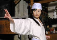 © 2012 Nishimura Eizo - Dead Sushi (Deddo sushi)