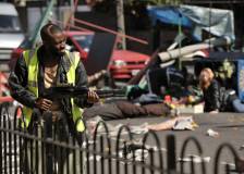 ©2012 Kintop - Cockneys vs Zombies (Cockneys vs Zombies)