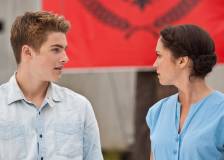 © 2013 Safran Company - Starving Games - Les jeux de la faim (The Starving Games)